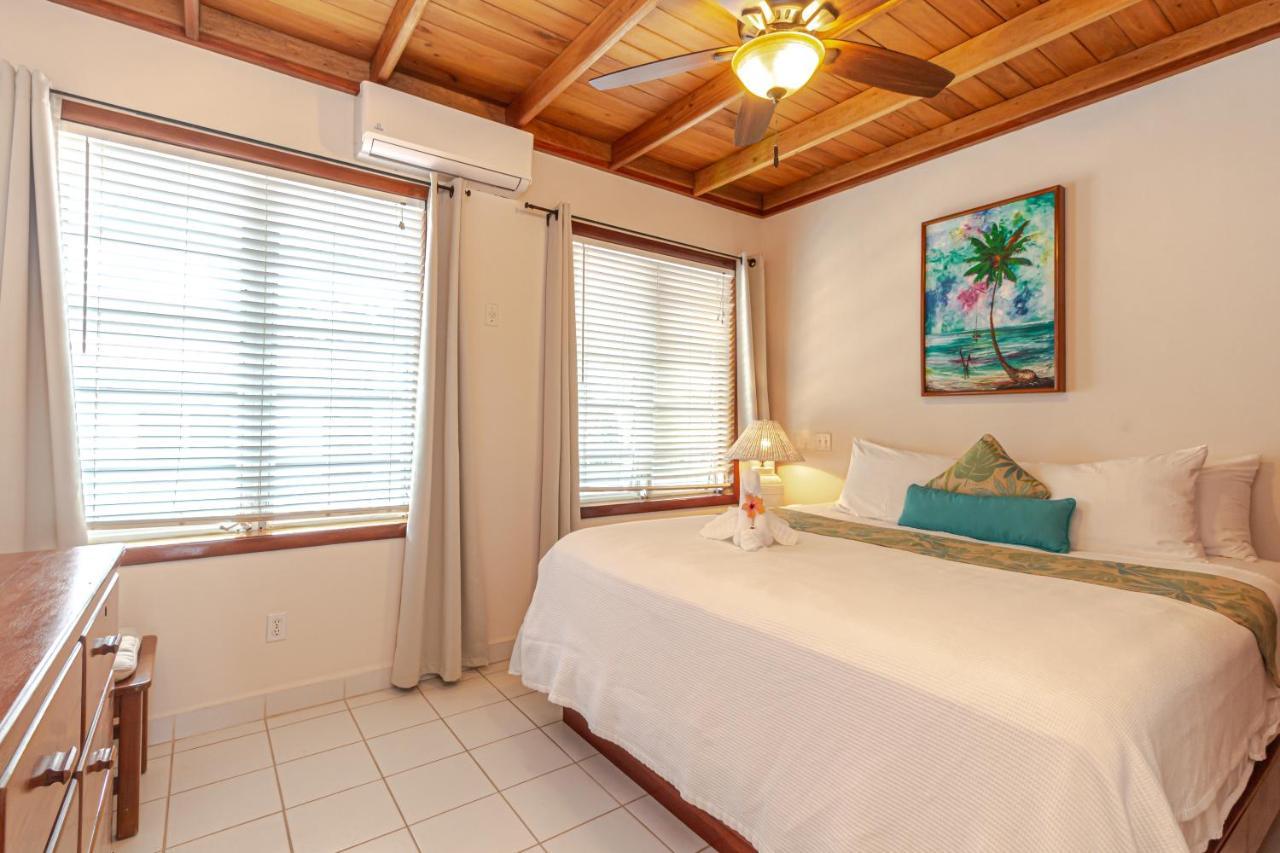 Coral Bay Villas San Pedro  Buitenkant foto