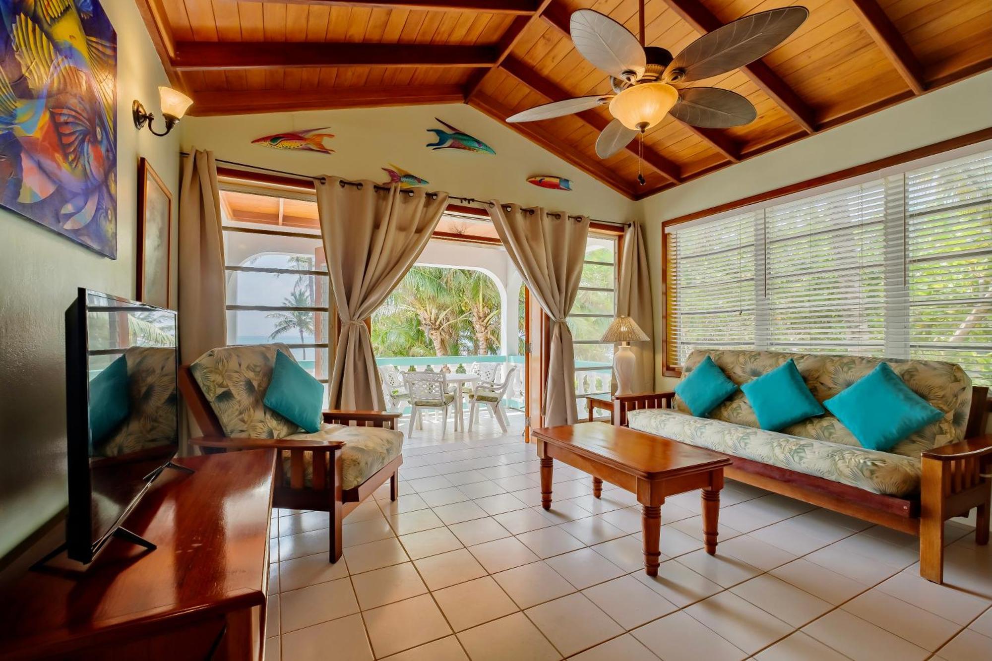 Coral Bay Villas San Pedro  Buitenkant foto