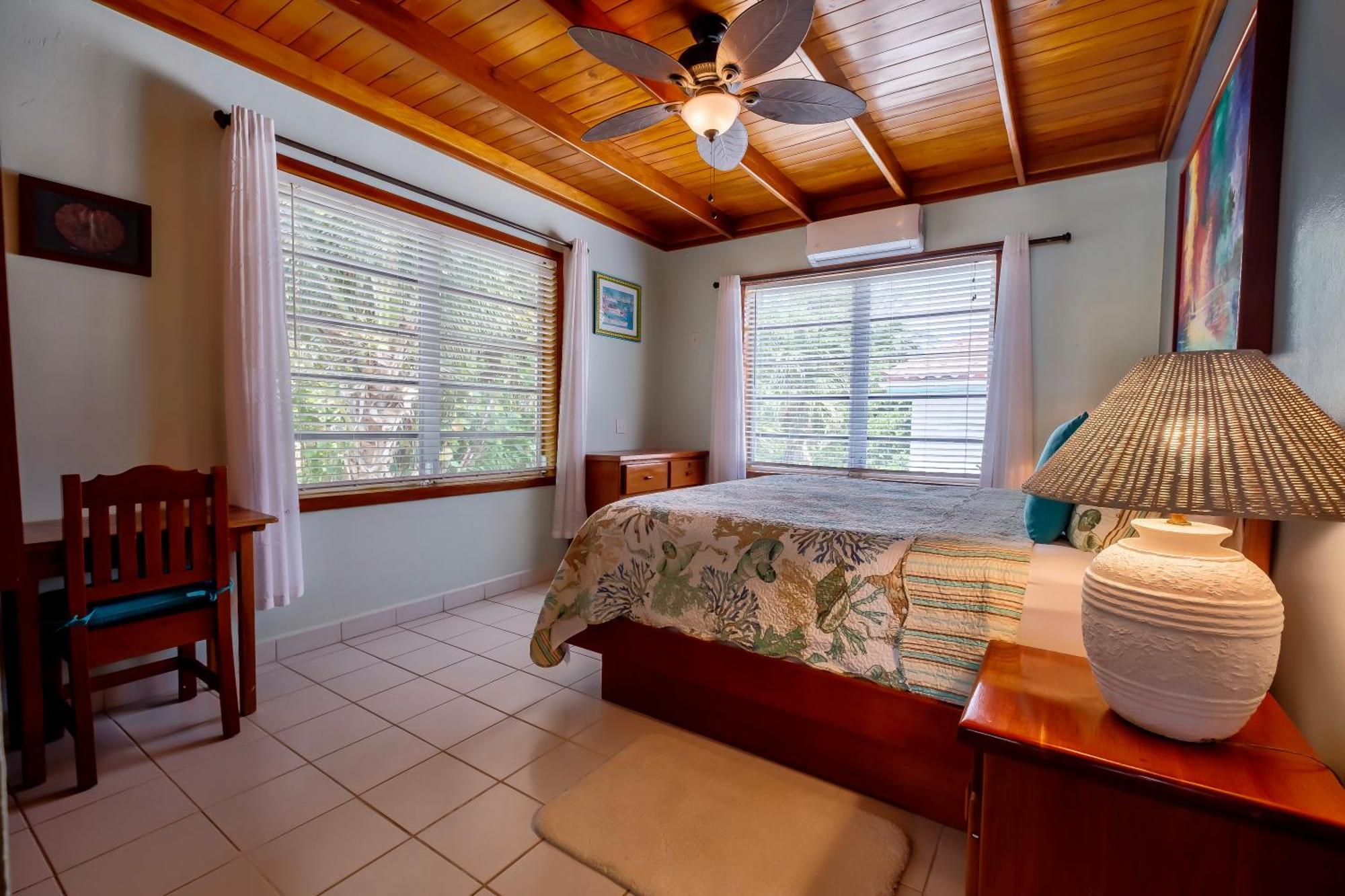 Coral Bay Villas San Pedro  Buitenkant foto
